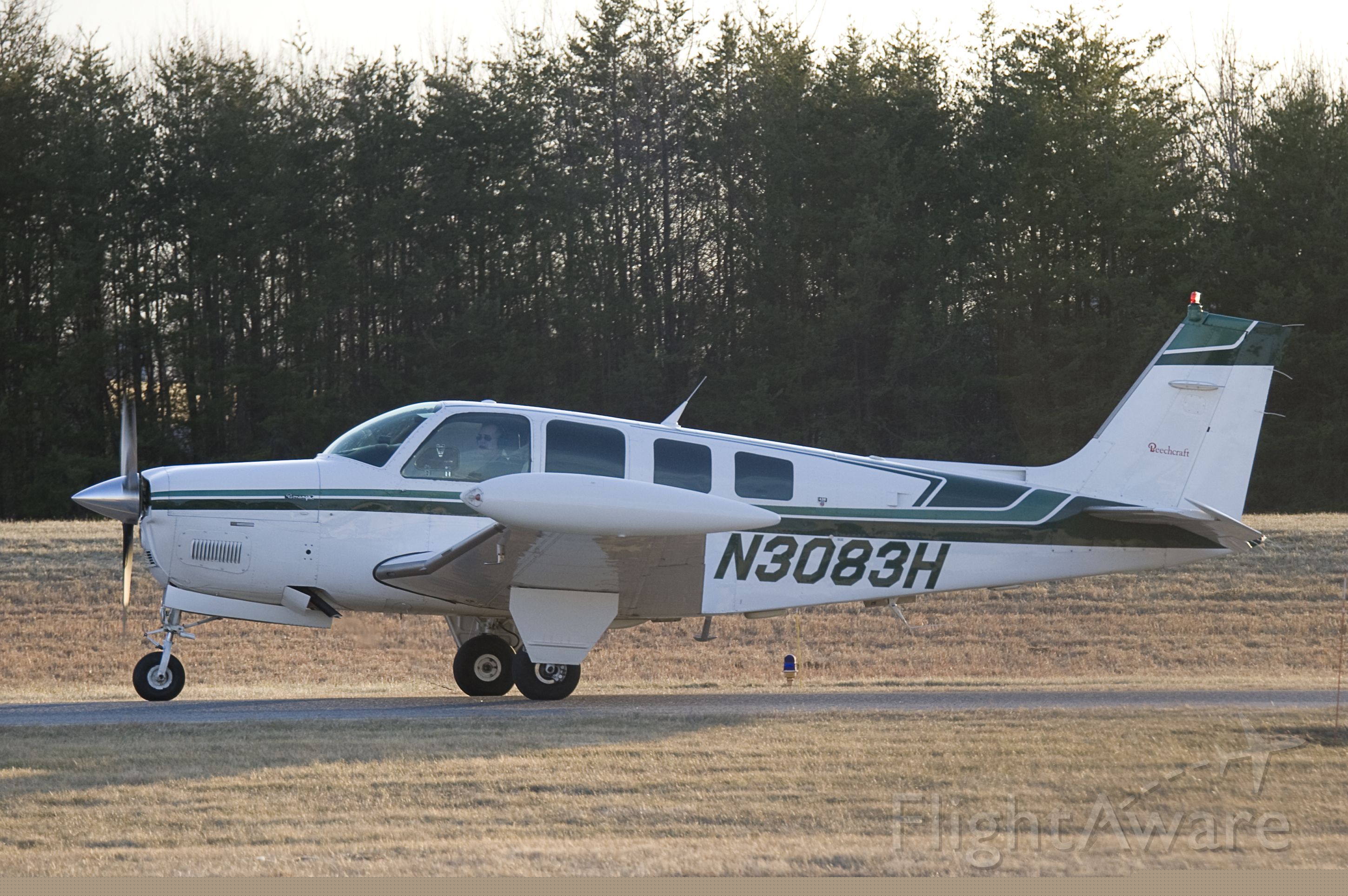 比奇Beechcraft-富豪BonanzaG36