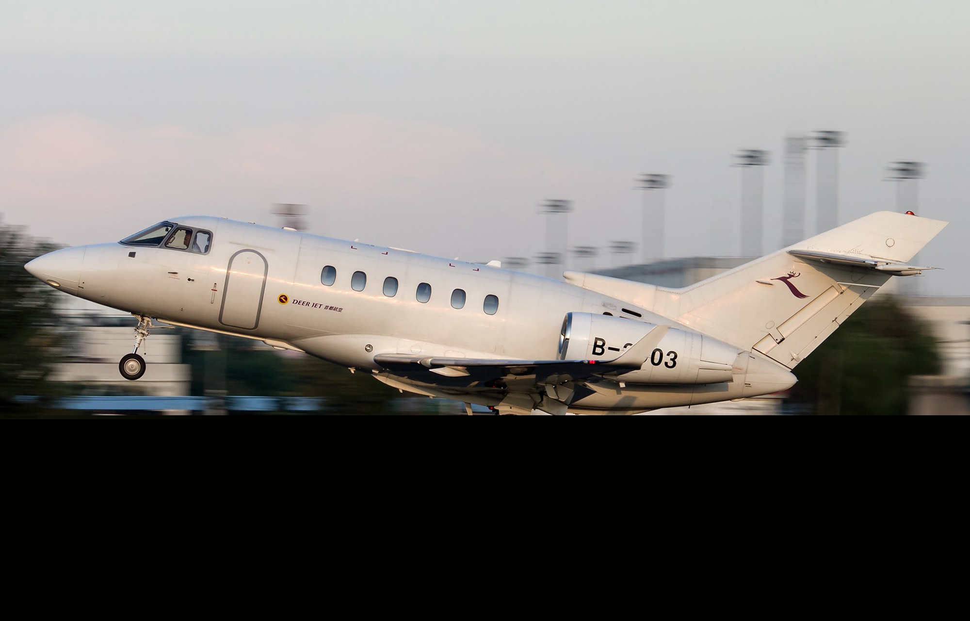 豪客Hawker-豪客900XP