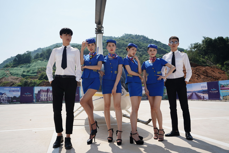 湖南长沙一地产租2架600万直升机空中看房